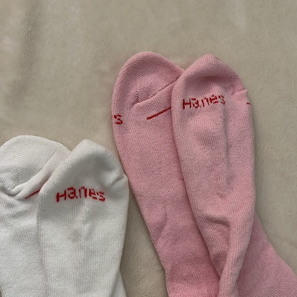 Supreme Socks - Picture 3 of 4